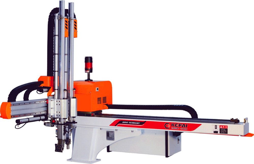 single-arm-robot-for-plastic-1000x1000 (1).jpg